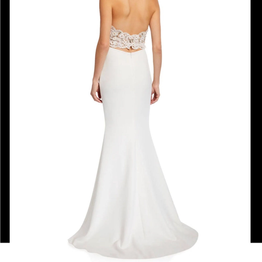 BADGLEY MISCHKA Halter Embroidered Back Dress